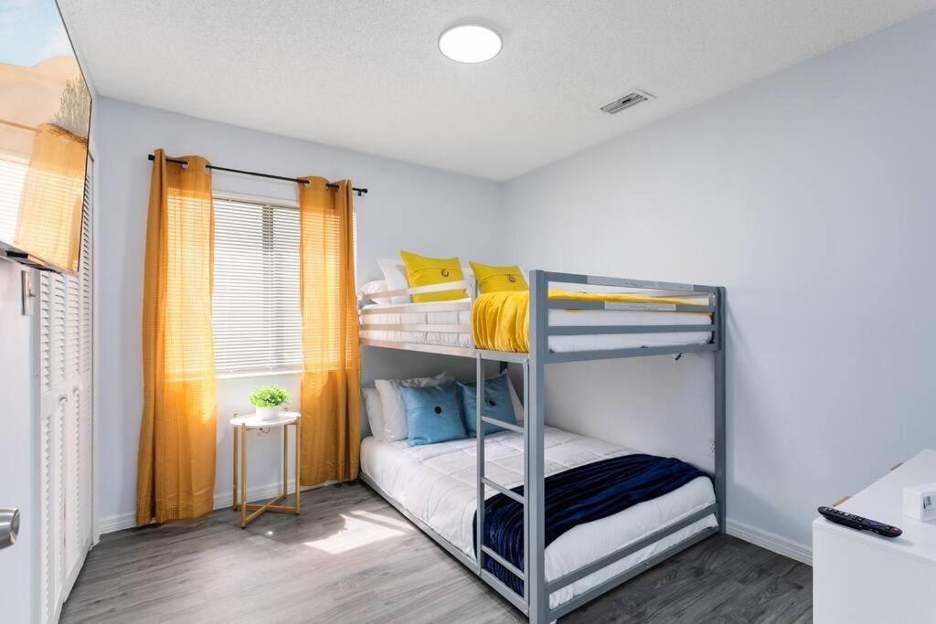 Oasis 105 - Blue Bliss Apartment Titusville Exterior photo